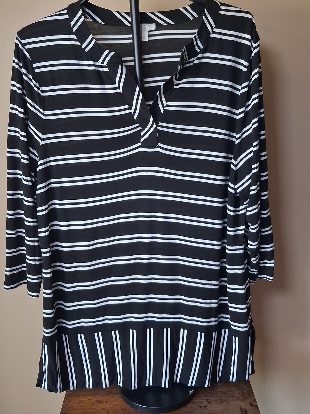 Talbots Women's Black/White Stripe 3/4 Sleeve Top; Size XL